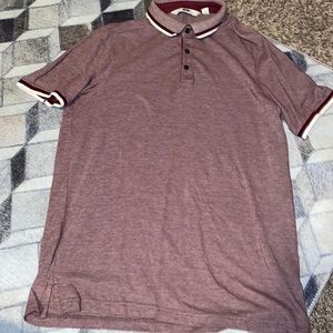 Men’s maroon polo